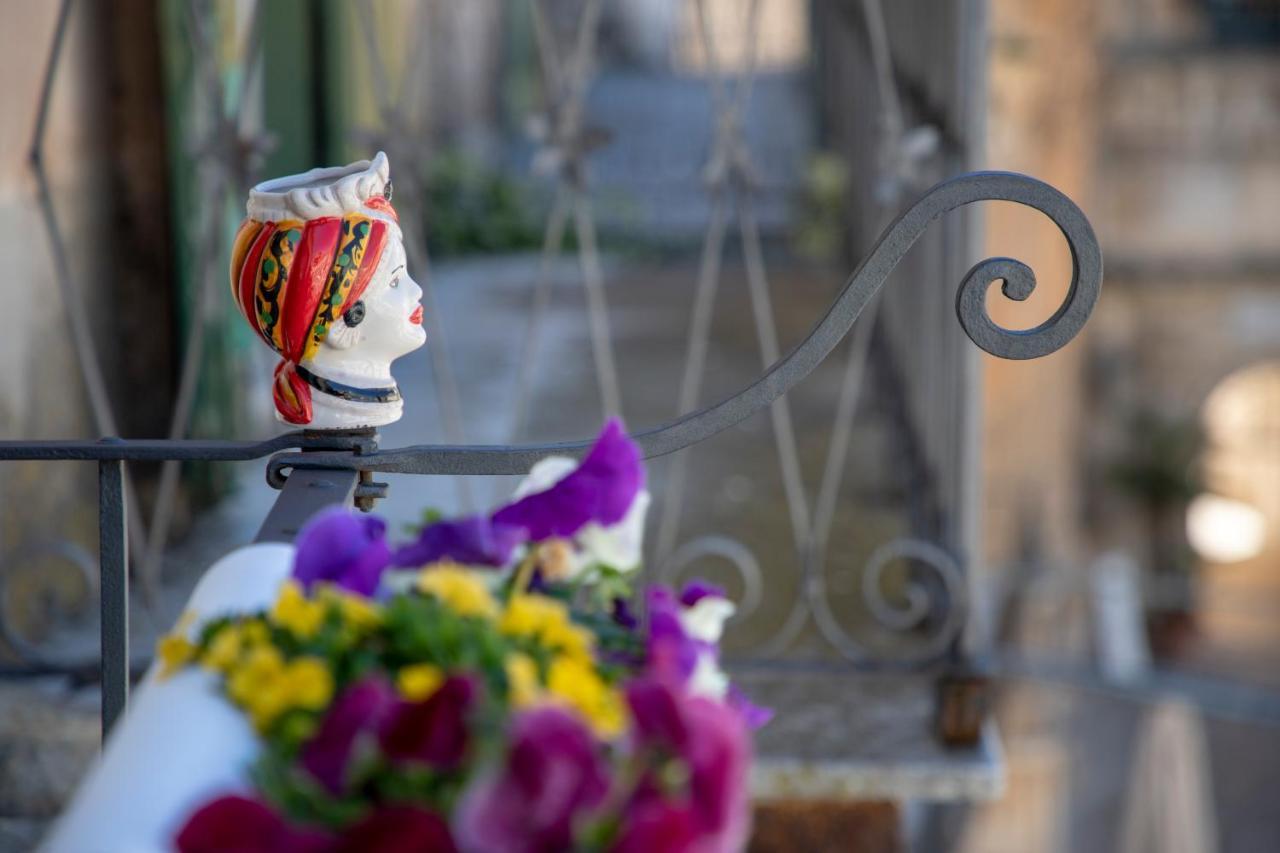 Casa Vacanza Da Dina Modica Zewnętrze zdjęcie