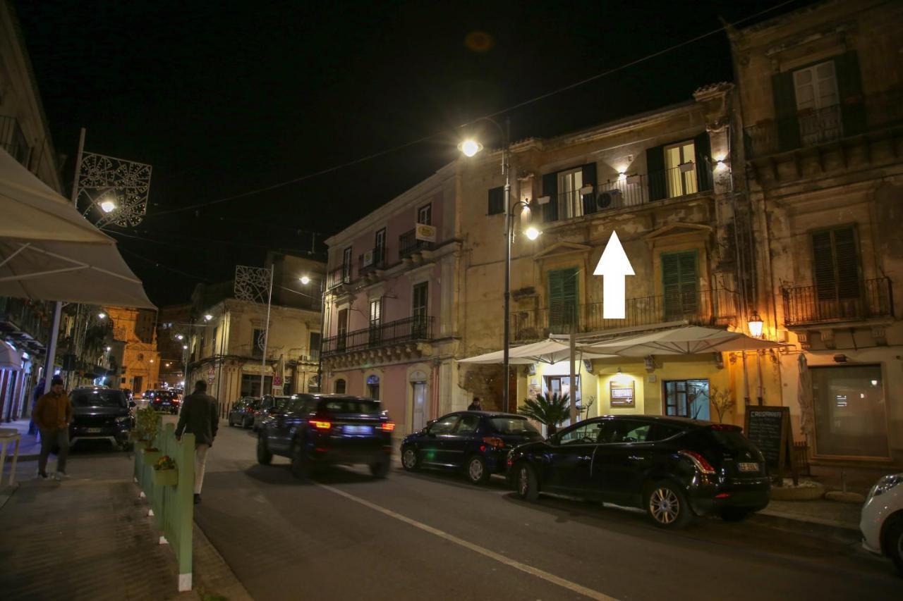 Casa Vacanza Da Dina Modica Zewnętrze zdjęcie